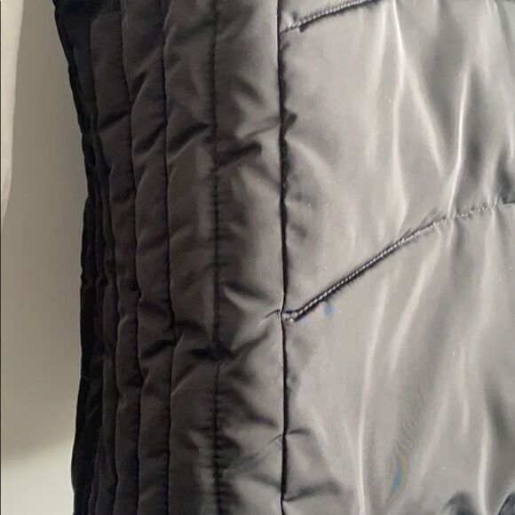 G.H. Bass & Co. vest - Picture 5 of 6